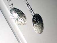 �I�[�o���t�H����