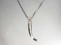 �Ȃ߂炩�ȃV���G�b�g