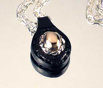 �h�o�V���X�N �s���N�V���o�[�h